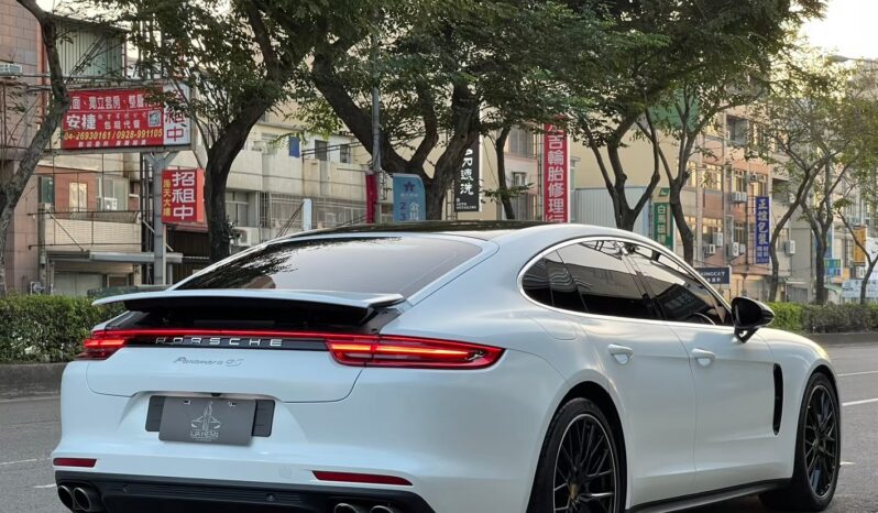 
2017-PORSCHE 保時捷 Panamera 4S full									