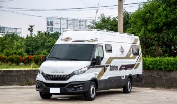 
2022-IVECO H2 自走式露營車 full									