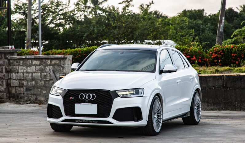 
2015-AUDI RSQ3 full									