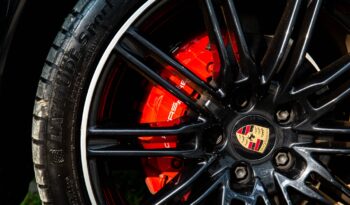 
2013-PORSCHE CAYENNE GTS full									