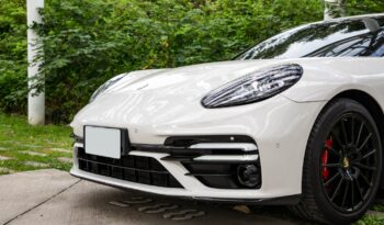 
2011 PORSCHE Panamera full									