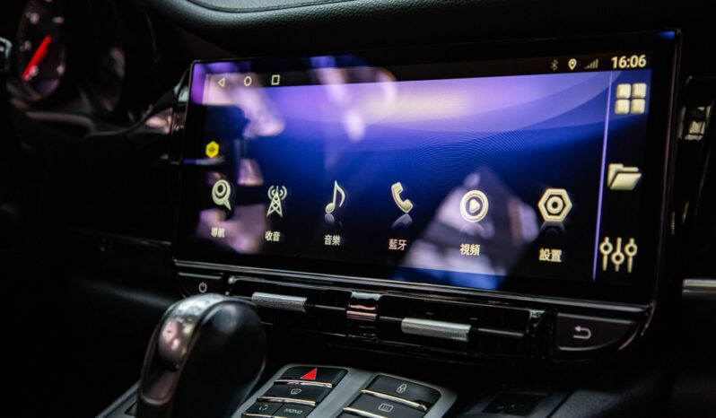 
2011 PORSCHE Panamera full									