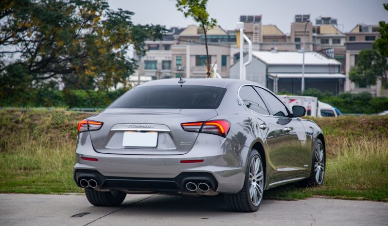 
2021 MASERATI Ghibli MHEV GranSport full									