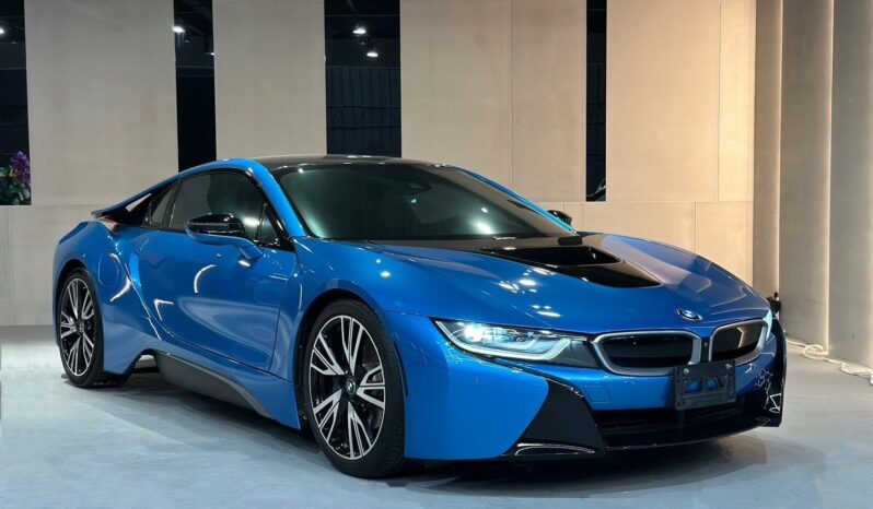 
2016 BMW I8 Coupe full									