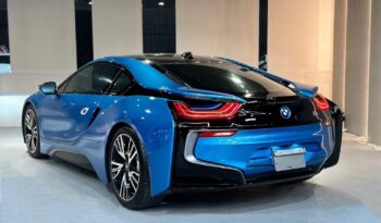 
2016 BMW I8 Coupe full									